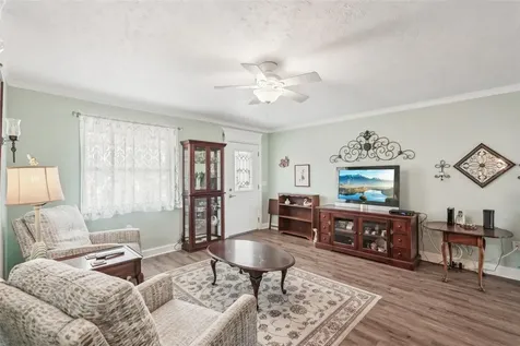 708 Rutgers Place Sun City Center FL 33573