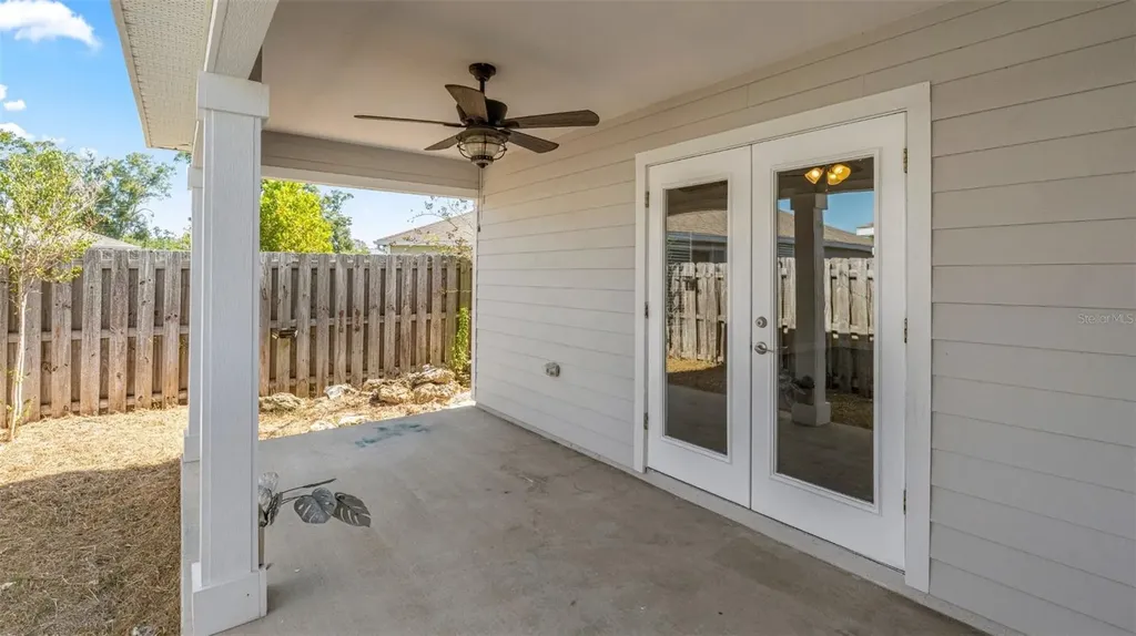 25093 SW 11th Court Newberry FL 32669