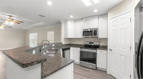 25093 SW 11th Court Newberry FL 32669