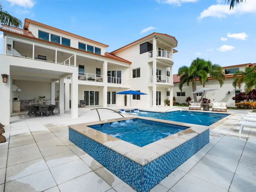 1511 S Riverside Drive New Smyrna Beach FL 32168