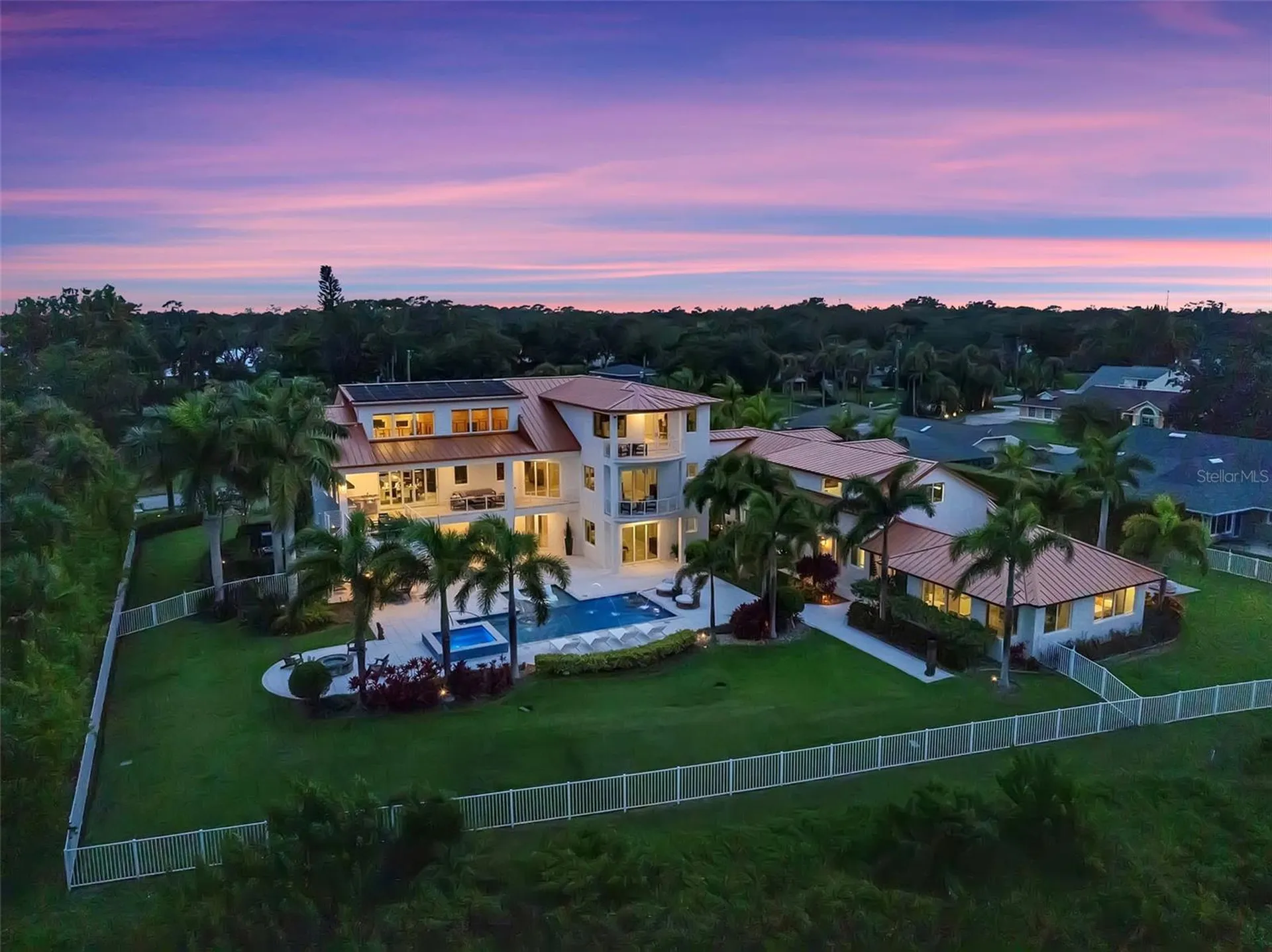 1511 S Riverside Drive New Smyrna Beach FL 32168