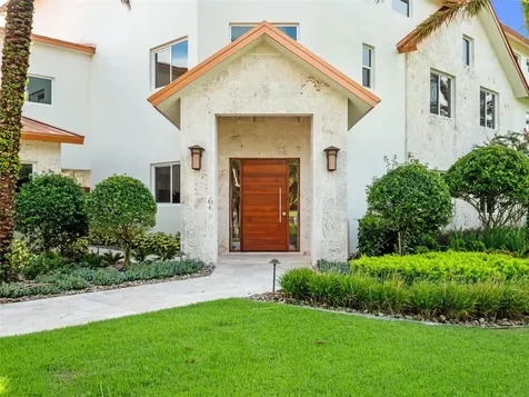 1511 S Riverside Drive New Smyrna Beach FL 32168