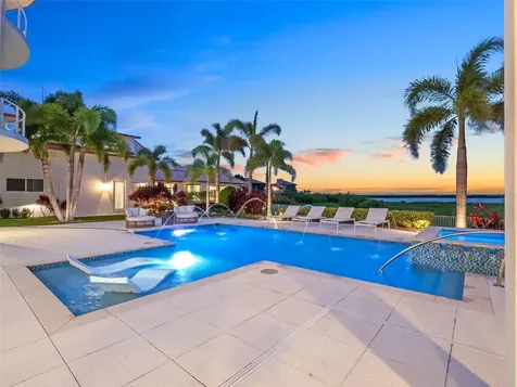 1511 S Riverside Drive New Smyrna Beach FL 32168
