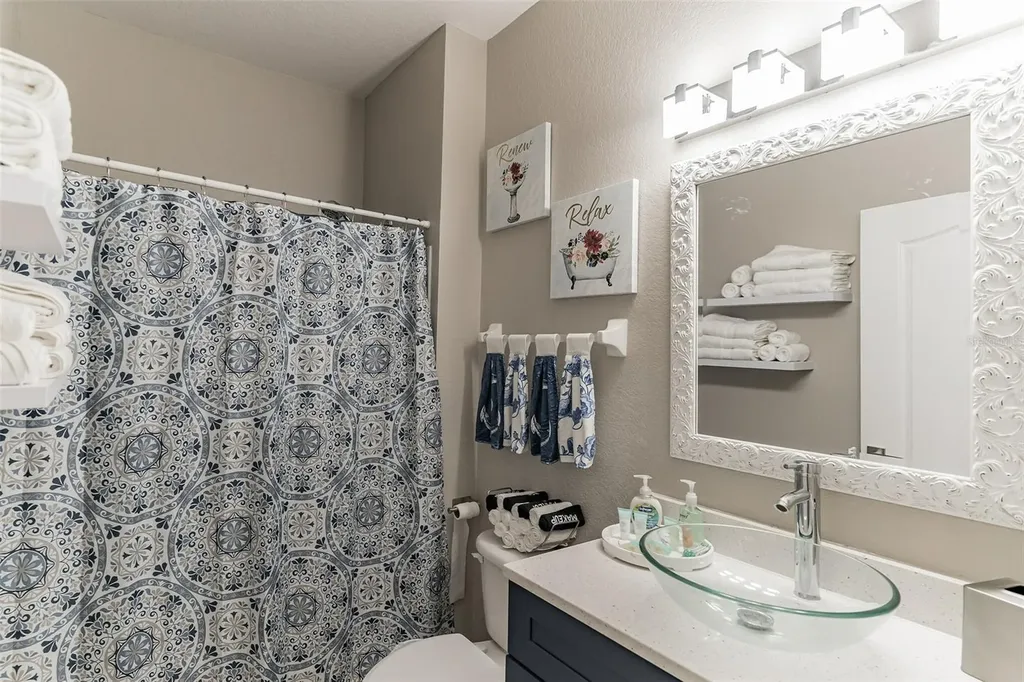 2468 Caravelle Circle Kissimmee FL 34746