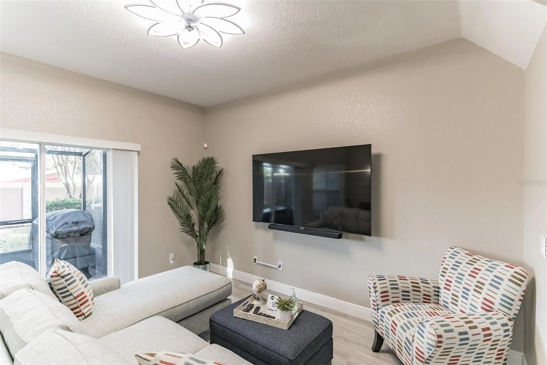 2468 Caravelle Circle Kissimmee FL 34746