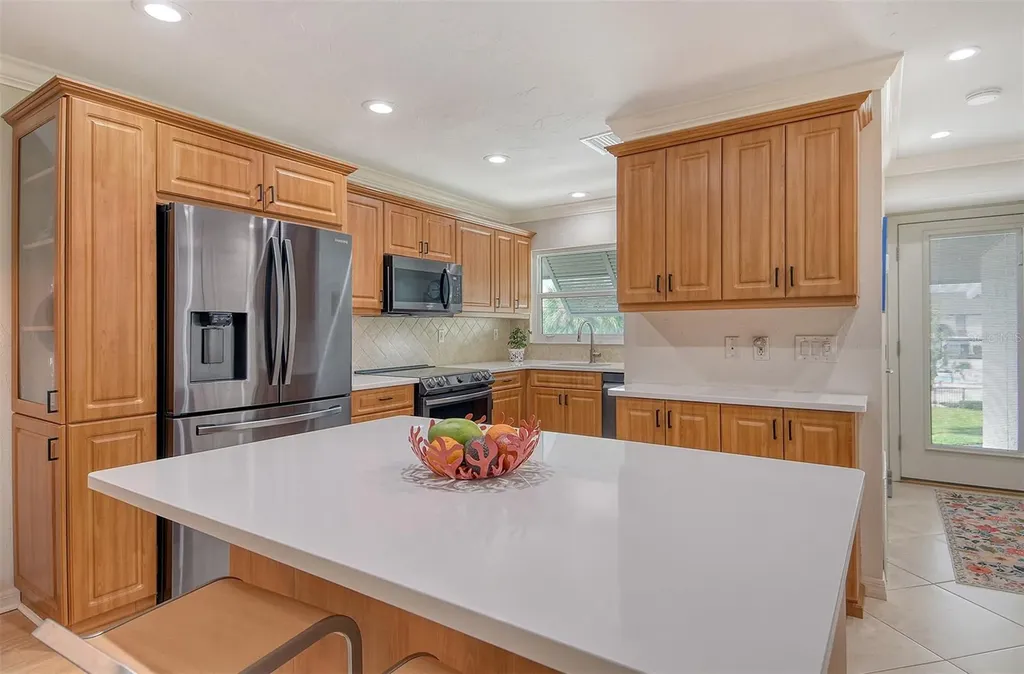 4234 Gulf Of Mexico Drive Longboat Key FL 34228