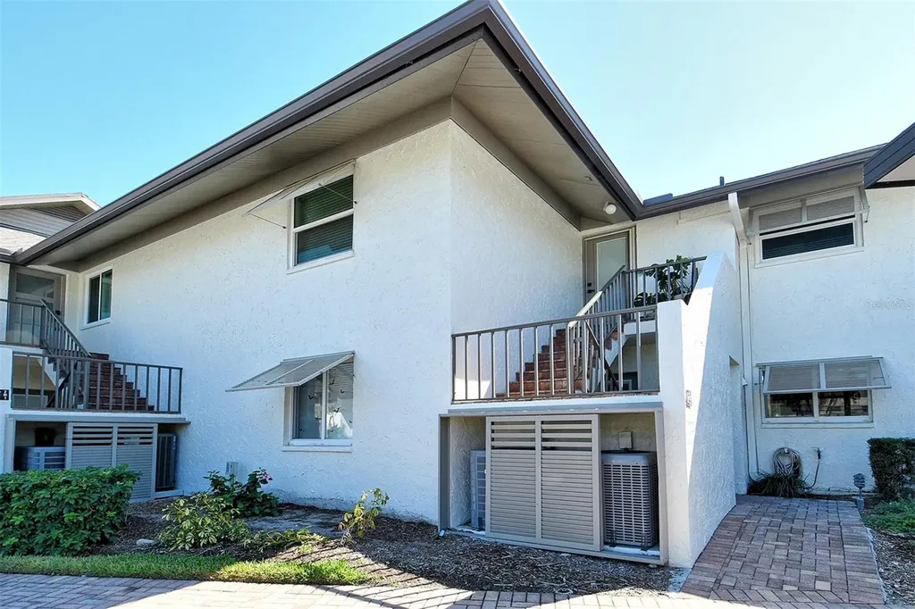 4234 Gulf Of Mexico Drive Longboat Key FL 34228
