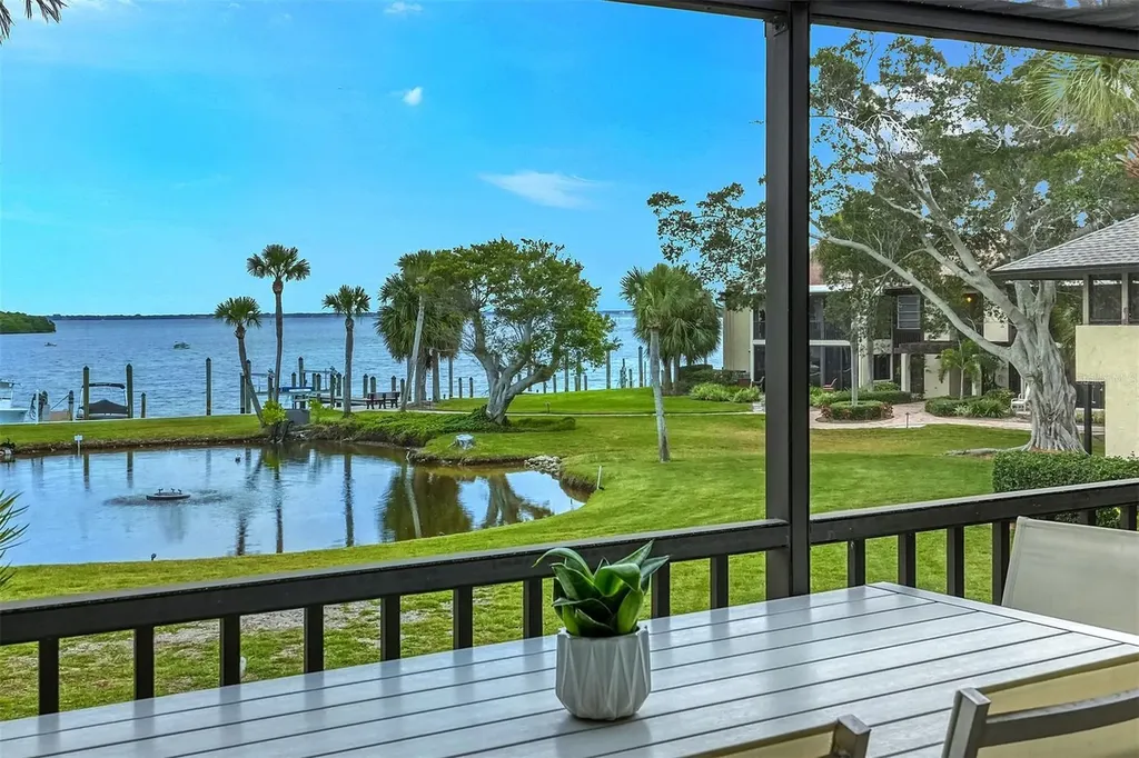4234 Gulf Of Mexico Drive Longboat Key FL 34228