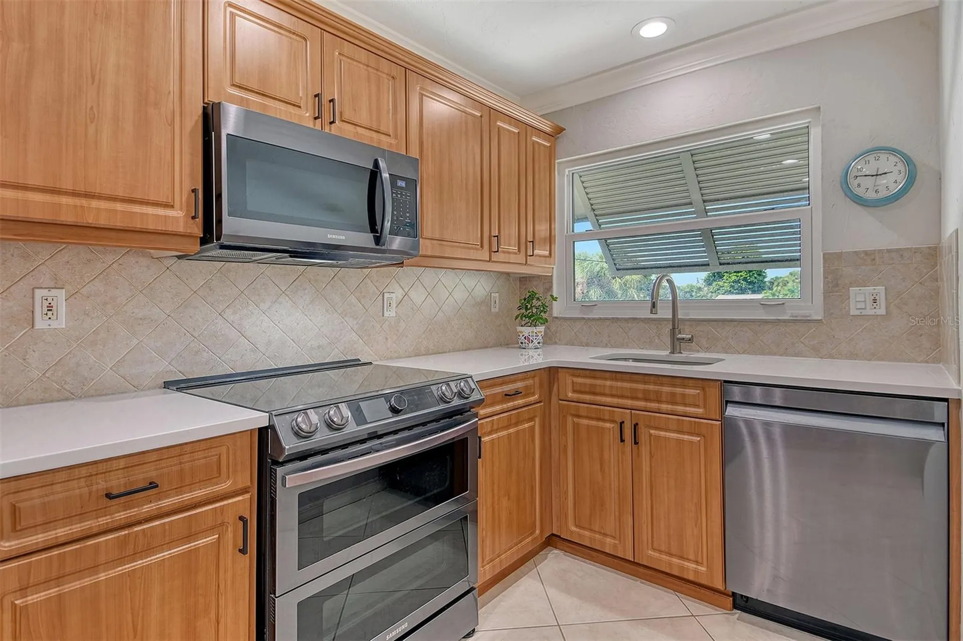 4234 Gulf Of Mexico Drive Longboat Key FL 34228