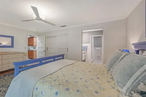 4234 Gulf Of Mexico Drive Longboat Key FL 34228