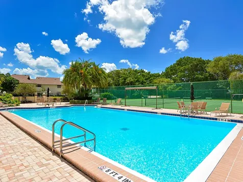 4234 Gulf Of Mexico Drive Longboat Key FL 34228