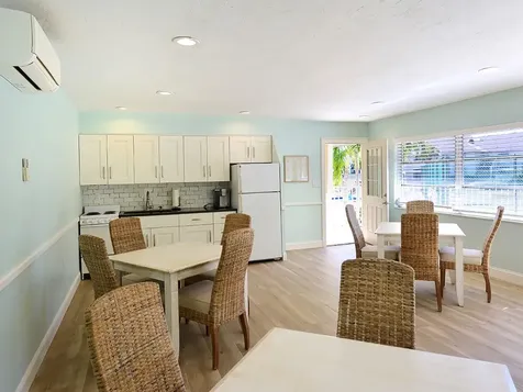 4234 Gulf Of Mexico Drive Longboat Key FL 34228