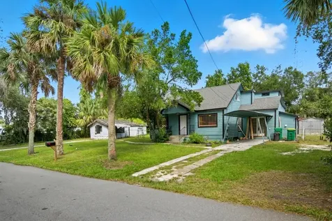 711 S Palmetto Avenue Deland FL 32720