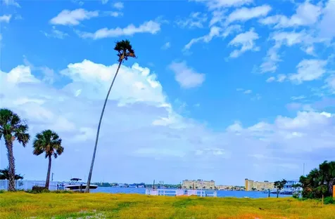 15417 2nd Street E Madeira Beach FL 33708