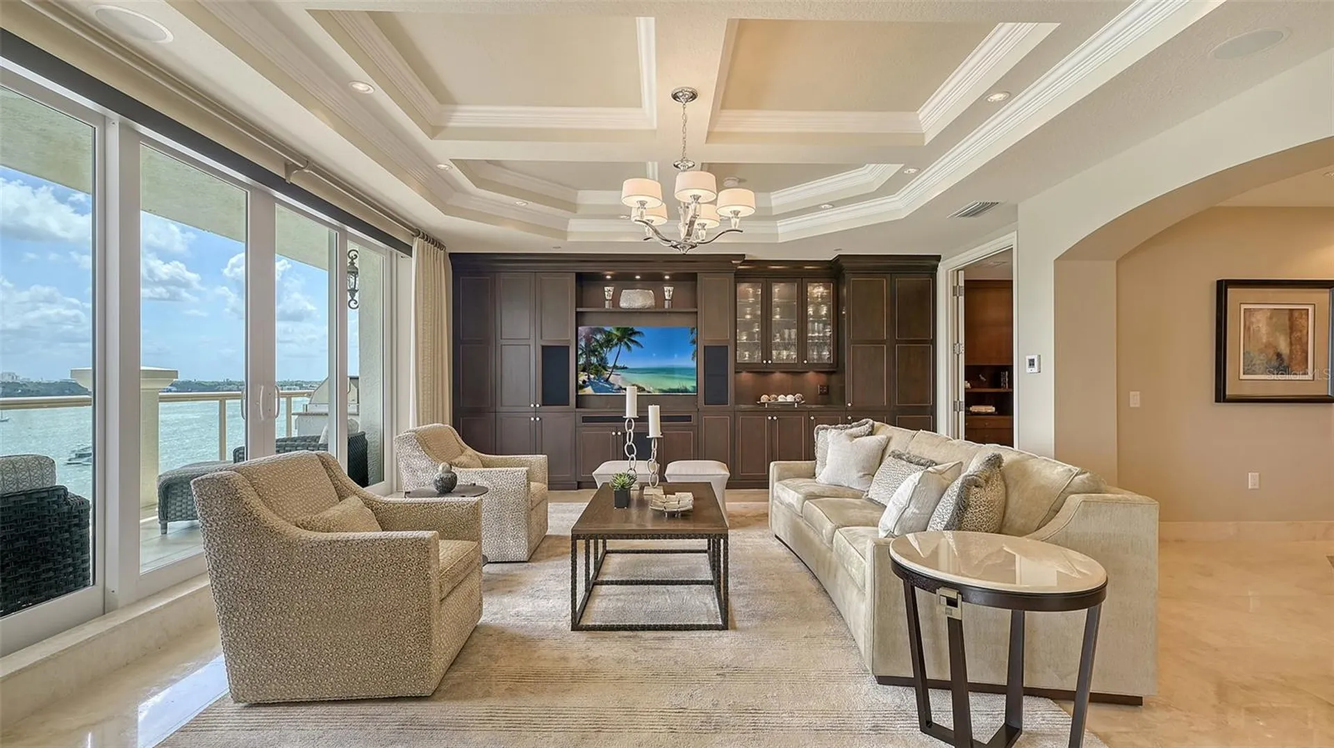 464 Golden Gate Point Sarasota FL 34236