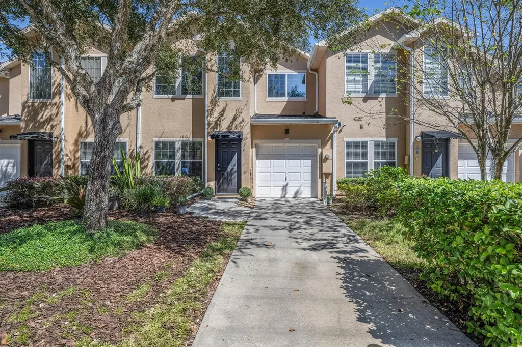 16313 Newbury Palms Court Tampa FL 33647
