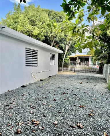 Clavel 133e Bo. Ingenio Clavel 133e Barrio Ingenio Toa Baja PR 00949