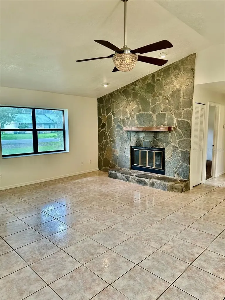 2827 NE 31st Place Ocala FL 34479