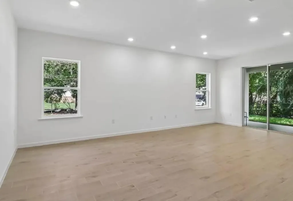 376 Navajo Avenue Ormond Beach FL 32174