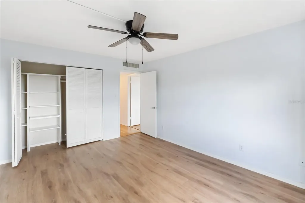 435 S Gulfstream Avenue Sarasota FL 34236