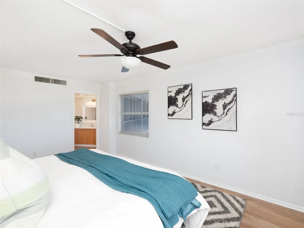 435 S Gulfstream Avenue Sarasota FL 34236