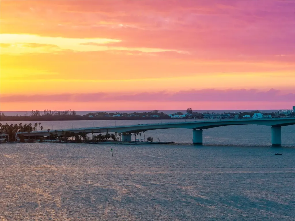 435 S Gulfstream Avenue Sarasota FL 34236