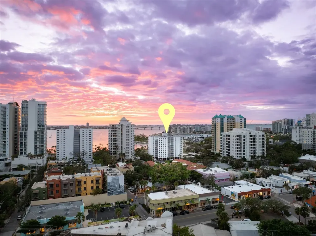 435 S Gulfstream Avenue Sarasota FL 34236