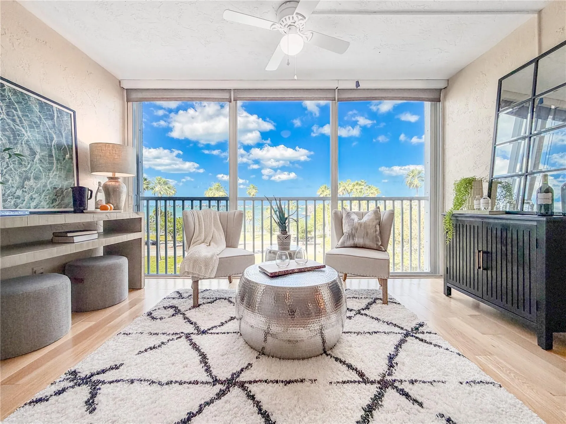 435 S Gulfstream Avenue Sarasota FL 34236