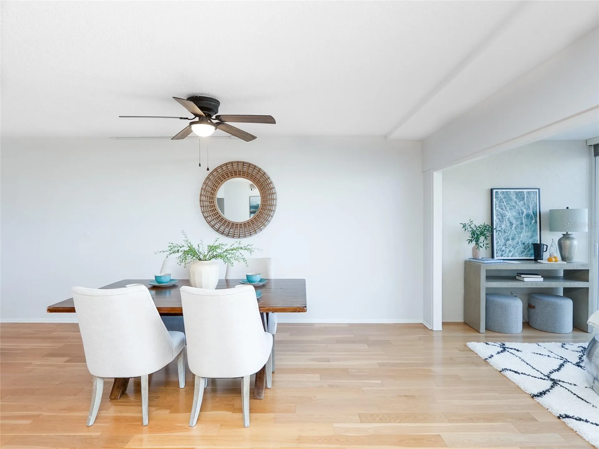 435 S Gulfstream Avenue Sarasota FL 34236