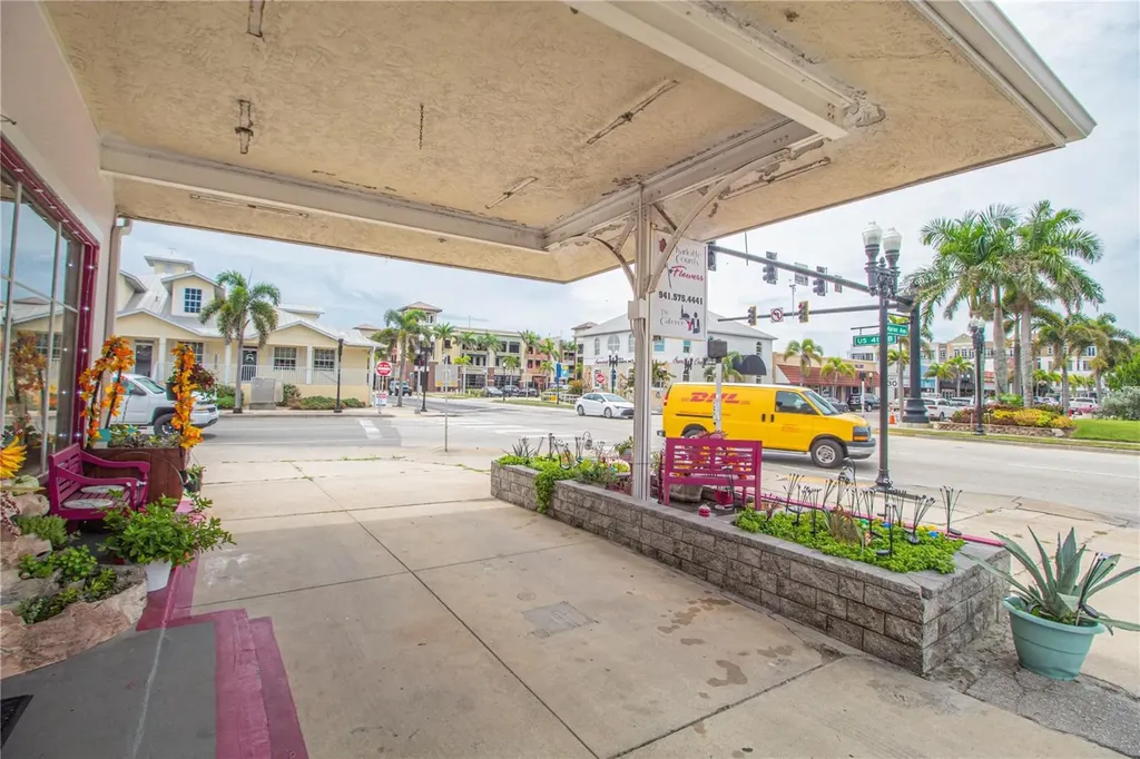 140 Tamiami Trail Punta Gorda FL 33950