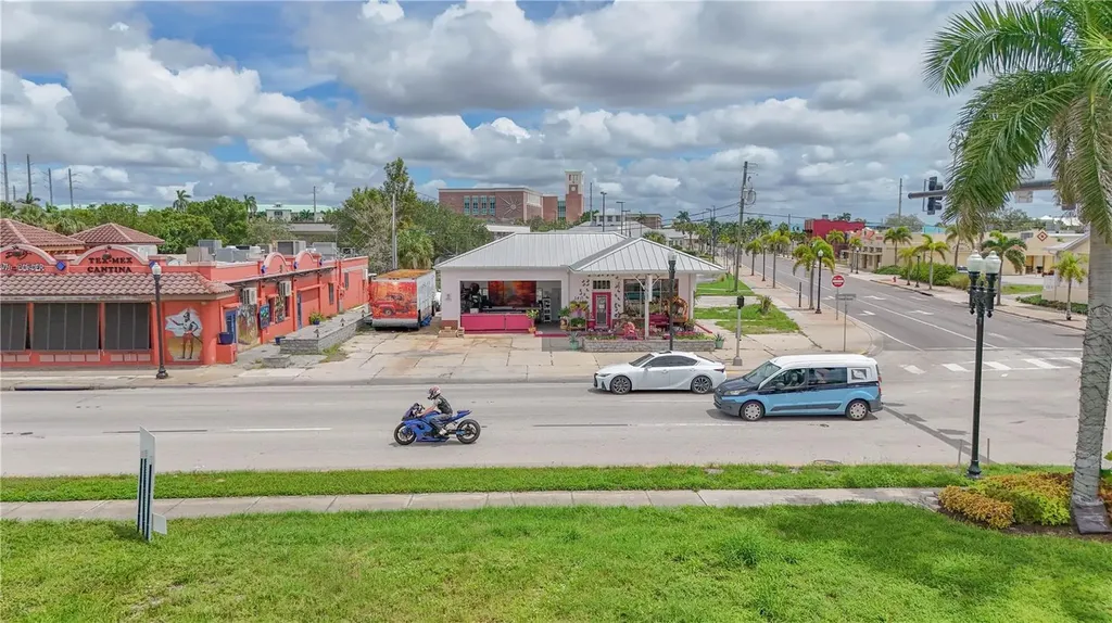 140 Tamiami Trail Punta Gorda FL 33950