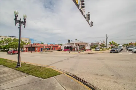 140 Tamiami Trail Punta Gorda FL 33950