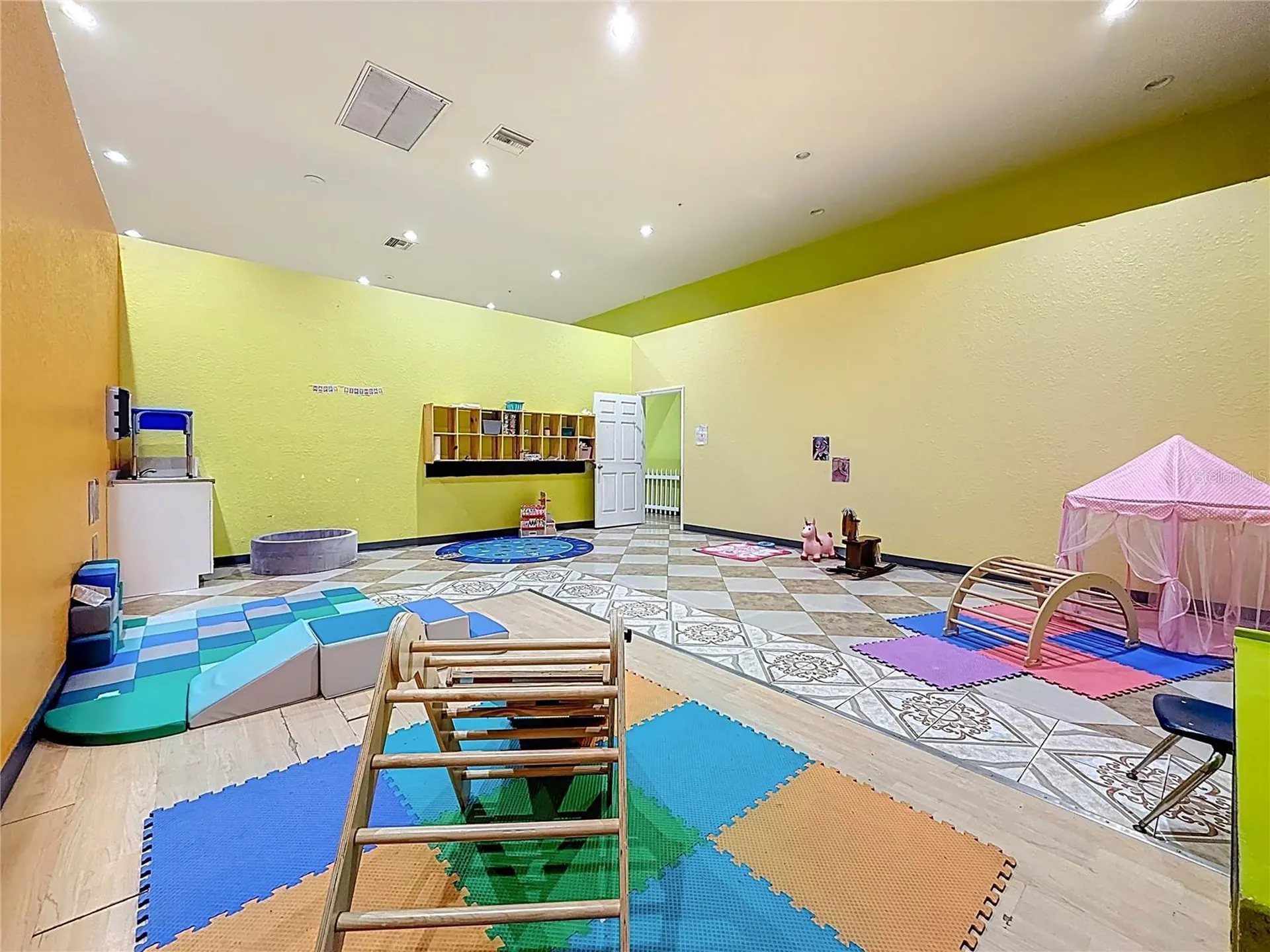 12306 State Road 52 Hudson FL 34669