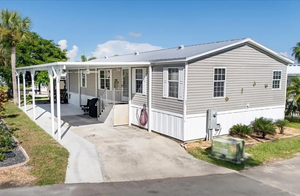 3127 Bayside Parkway Punta Gorda FL 33982