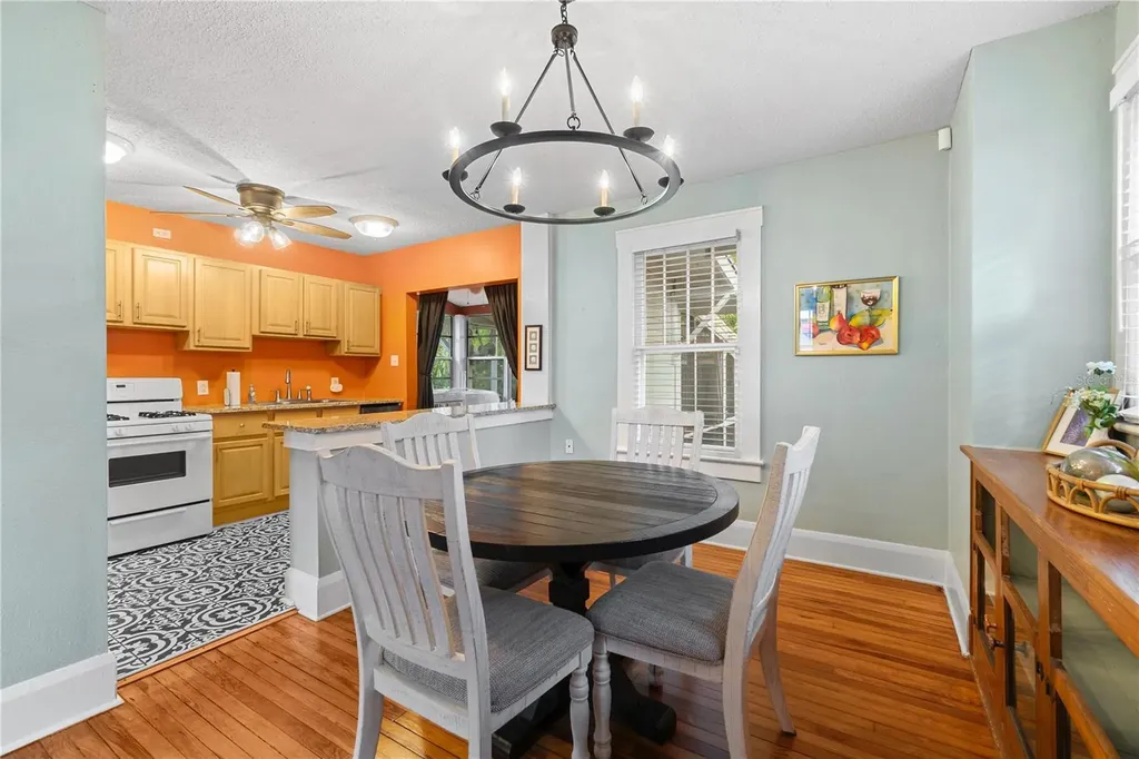 1006 11th Avenue W Bradenton FL 34205