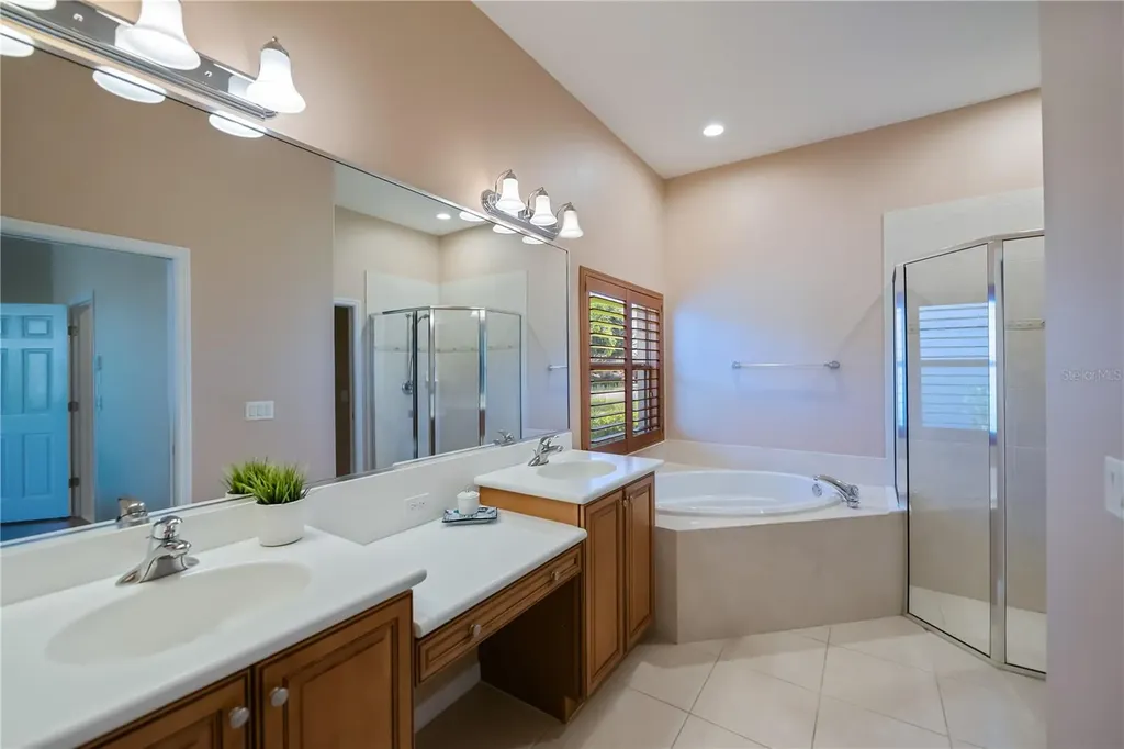 11819 Granite Woods Loop Venice FL 34292
