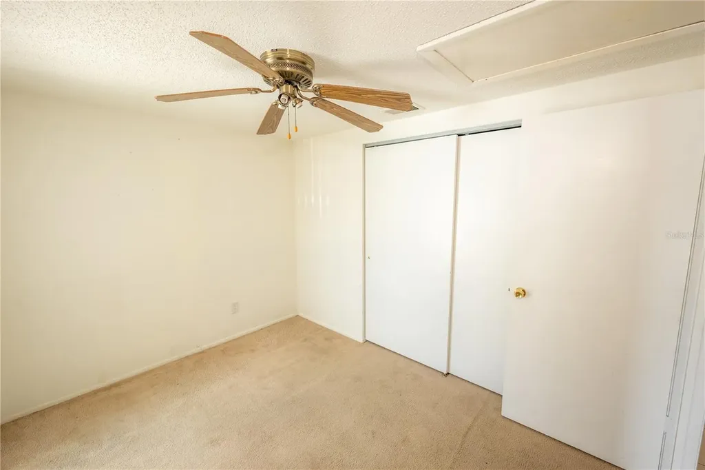 9120 Sandcroft Court Tampa FL 33615