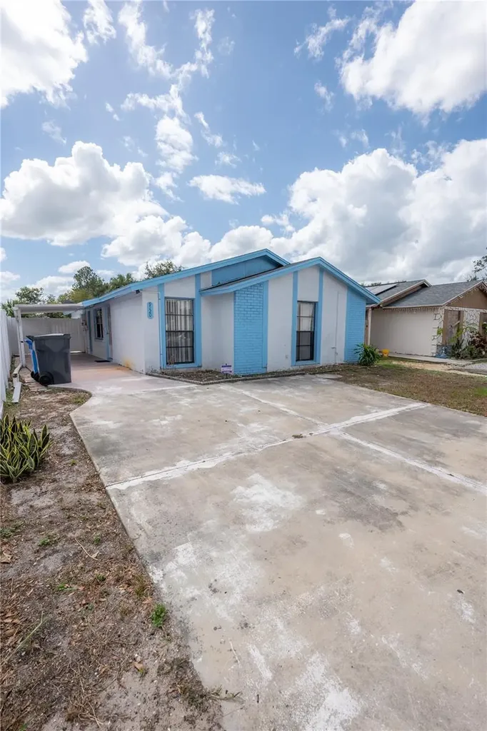 9120 Sandcroft Court Tampa FL 33615