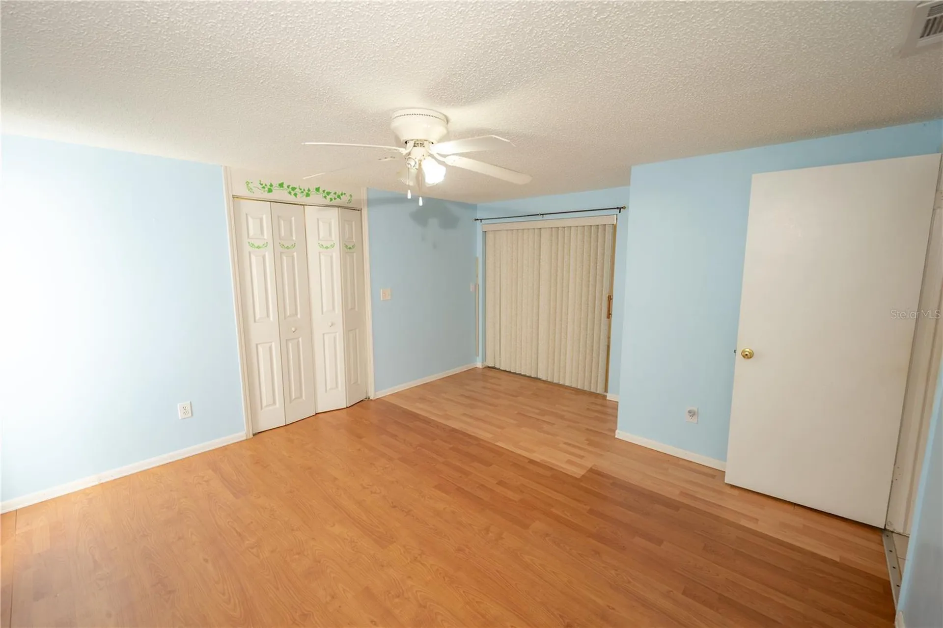 9120 Sandcroft Court Tampa FL 33615