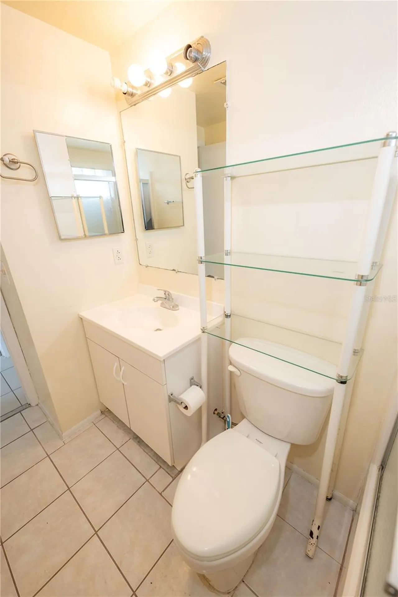 9120 Sandcroft Court Tampa FL 33615