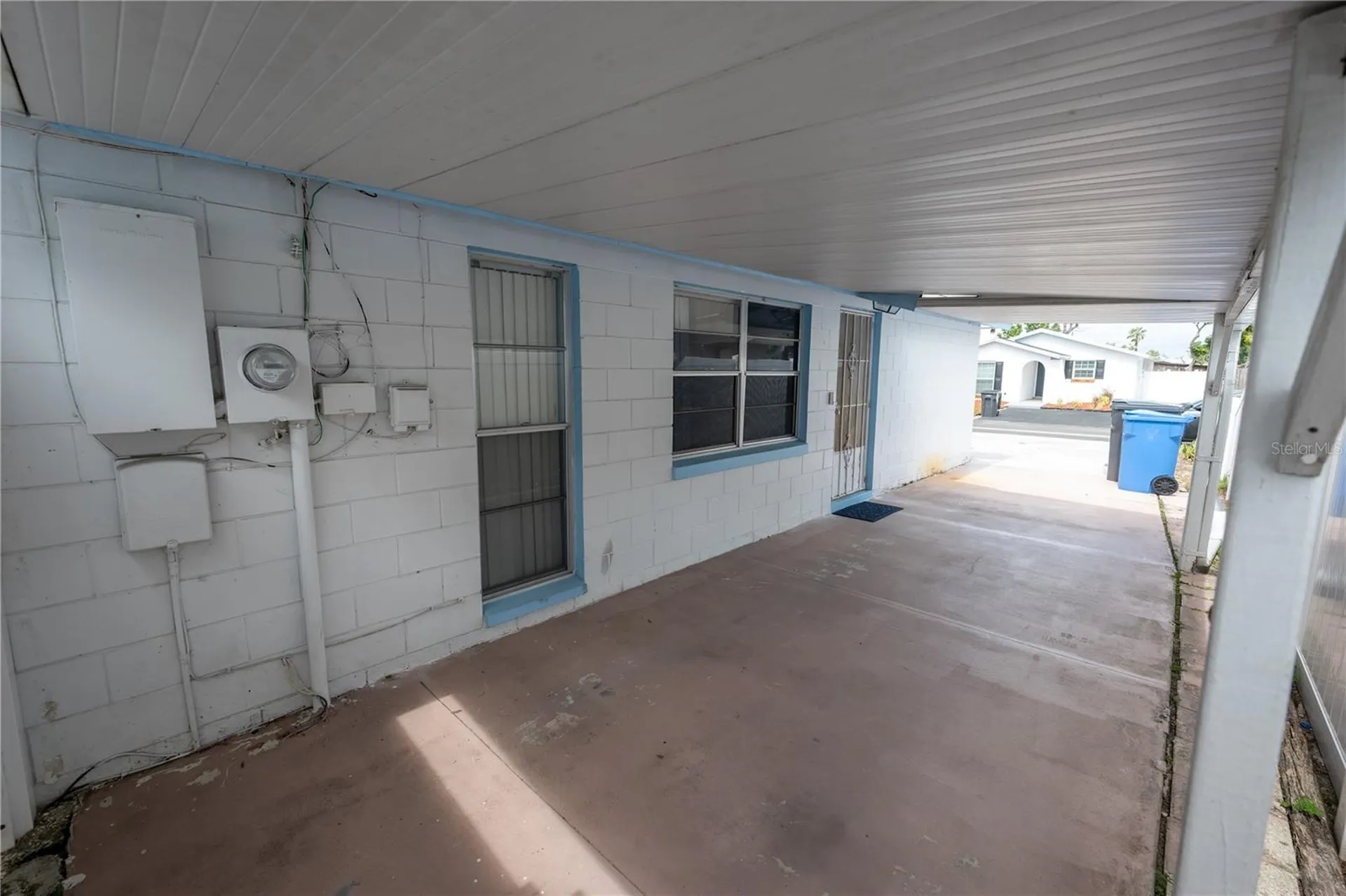 9120 Sandcroft Court Tampa FL 33615