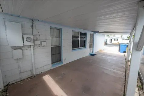 9120 Sandcroft Court Tampa FL 33615