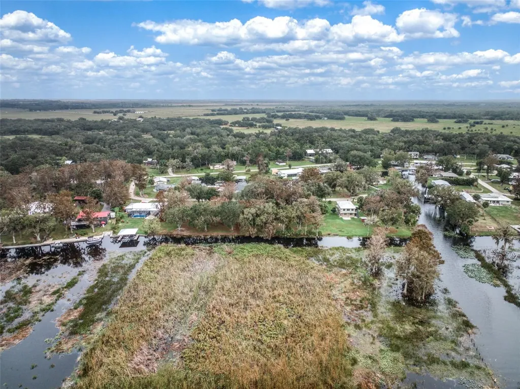 612 Dragonfly Lane Lorida FL 33857