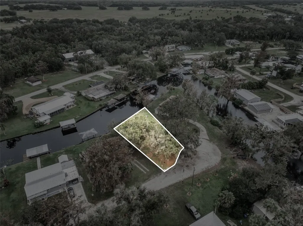612 Dragonfly Lane Lorida FL 33857