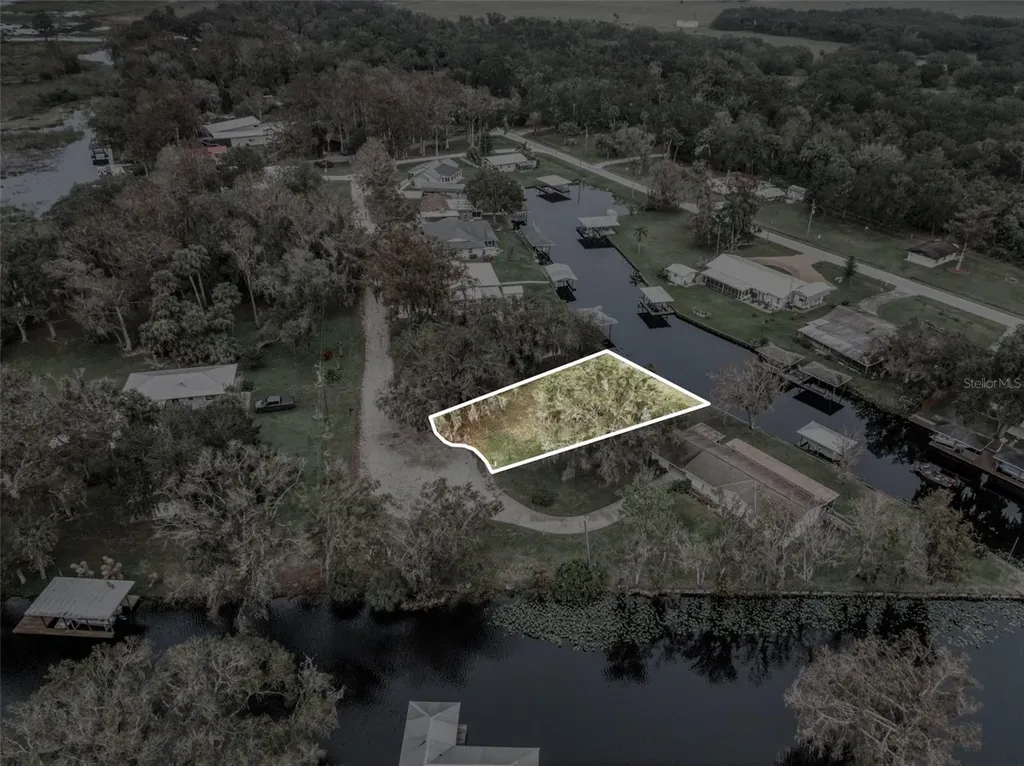 612 Dragonfly Lane Lorida FL 33857