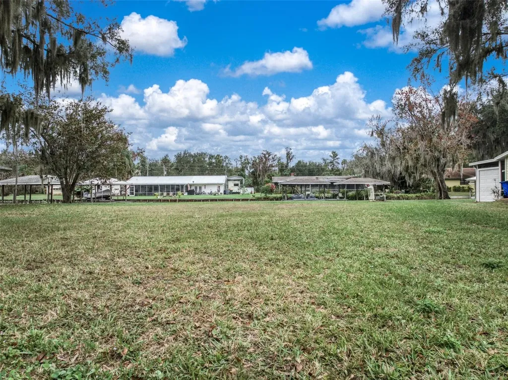 612 Dragonfly Lane Lorida FL 33857