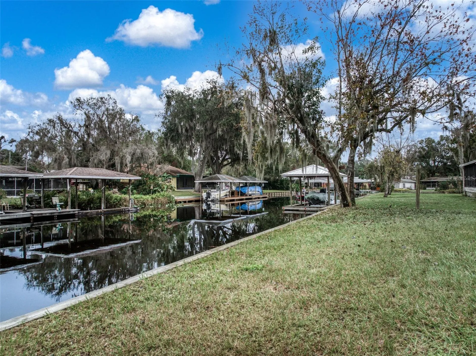 612 Dragonfly Lane Lorida FL 33857