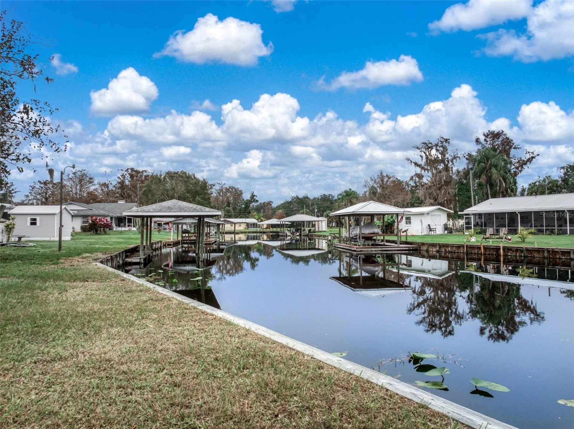 612 Dragonfly Lane Lorida FL 33857