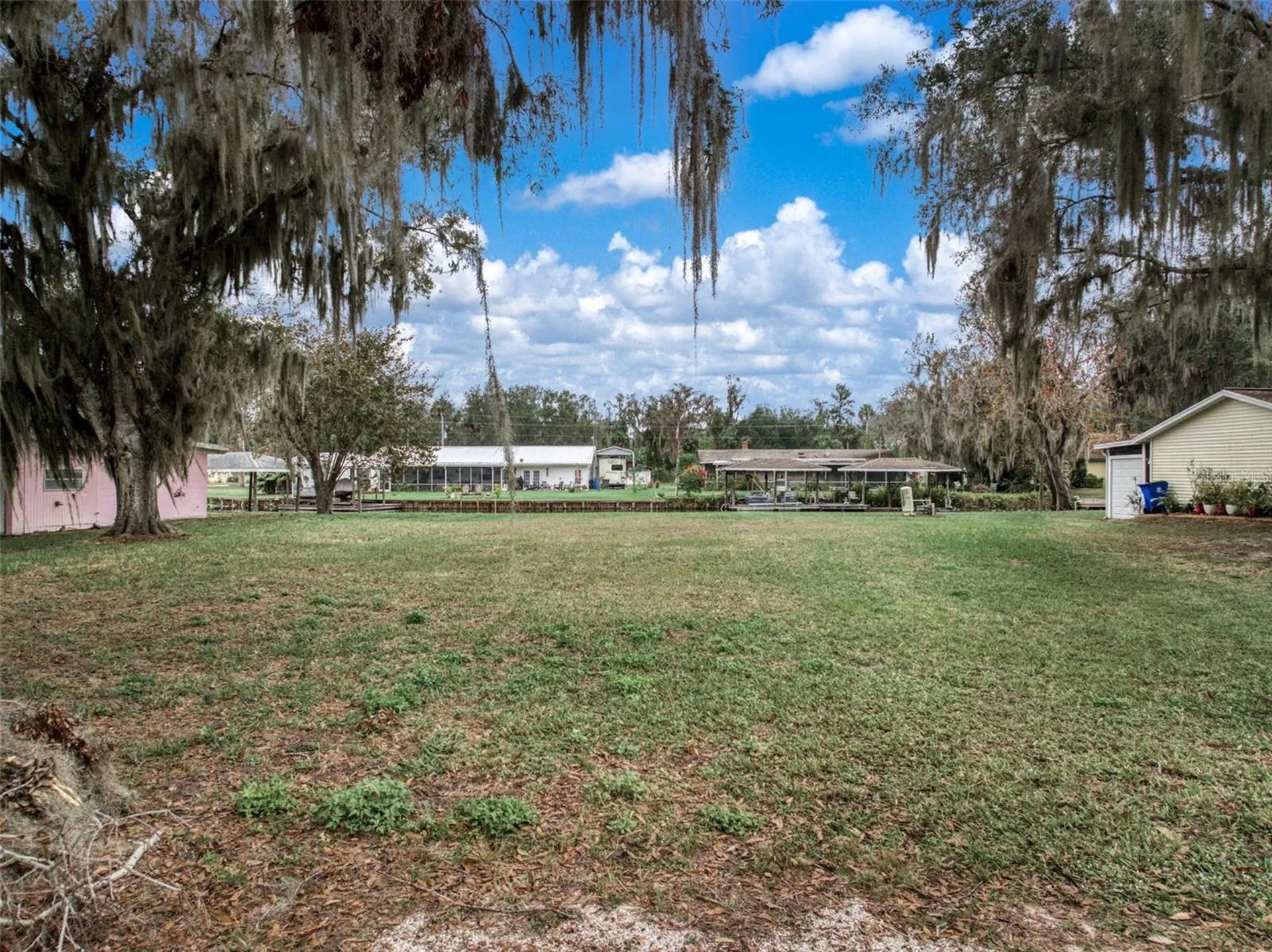 612 Dragonfly Lane Lorida FL 33857