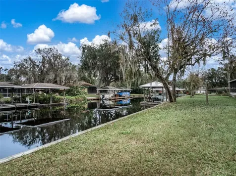 612 Dragonfly Lane Lorida FL 33857